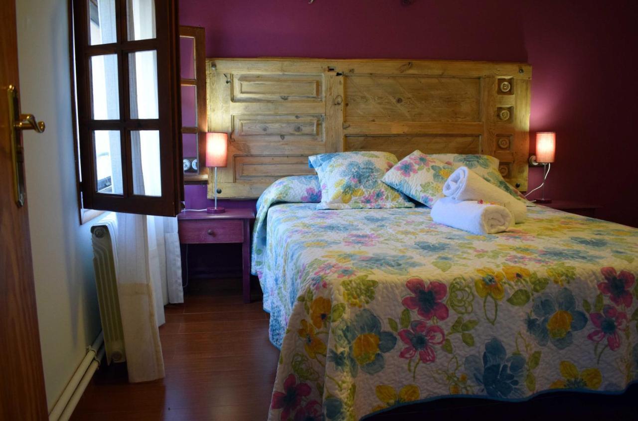 Casa Rural Moli De Fornols Hotell Eksteriør bilde