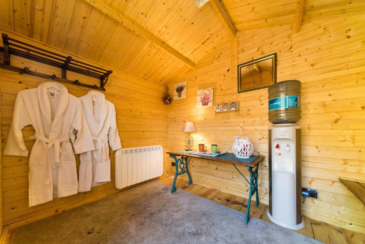 Casa Rural Moli De Fornols Hotell Eksteriør bilde